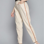 Women Off White Boyfriend Fit Stretchable Jeans