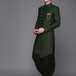 Men Green & Black Solid Sherwani Set